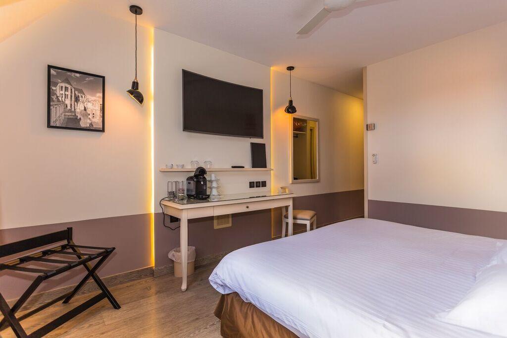 Cit'Hotel - Hotel Le Cedre Noyon Exterior photo